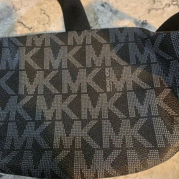 Michael Kors Black Signature MK Belt Bag with Gold Logo - Picture 10 of 12